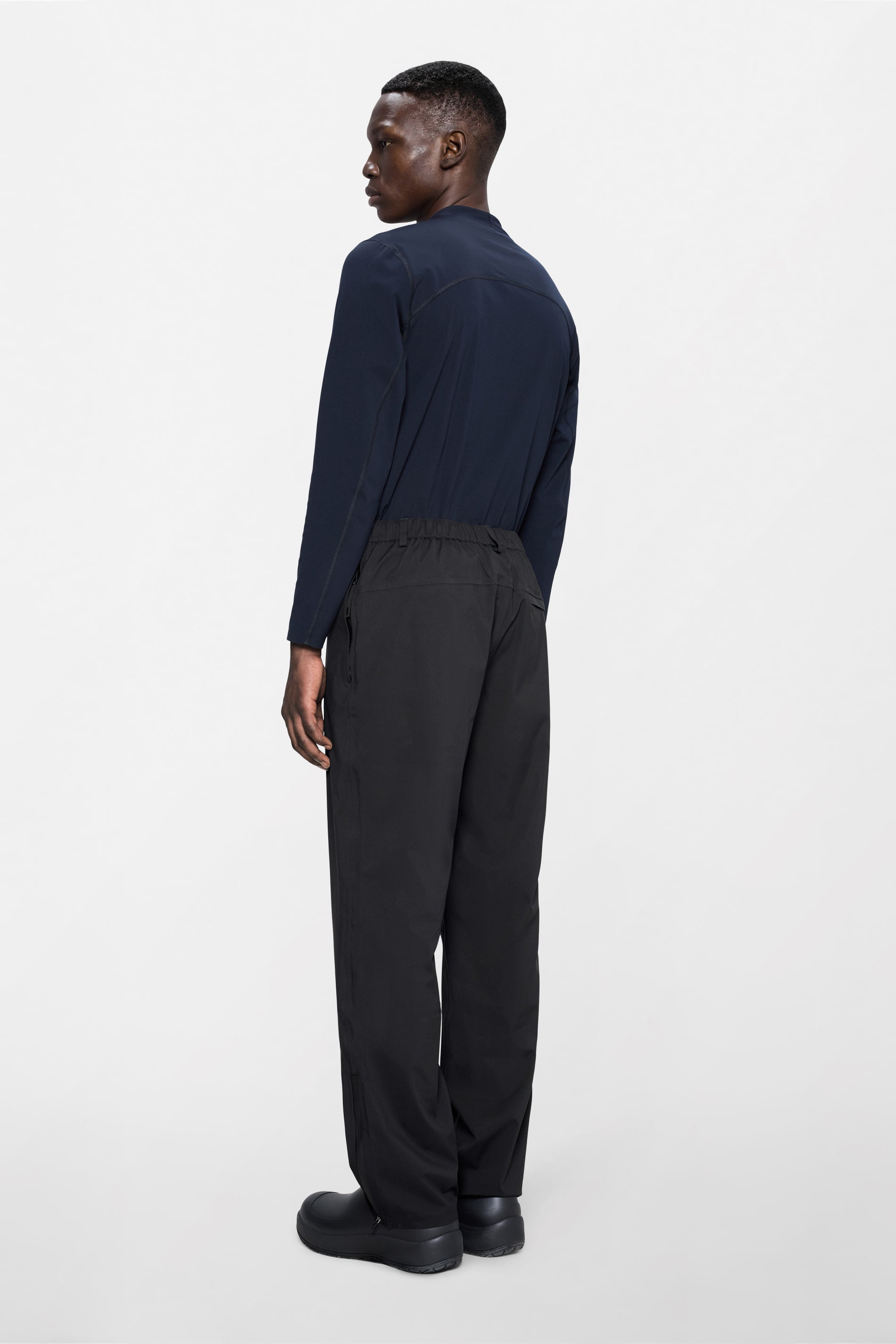 RAINS Suva Hardshell Pants Regular Black Pants