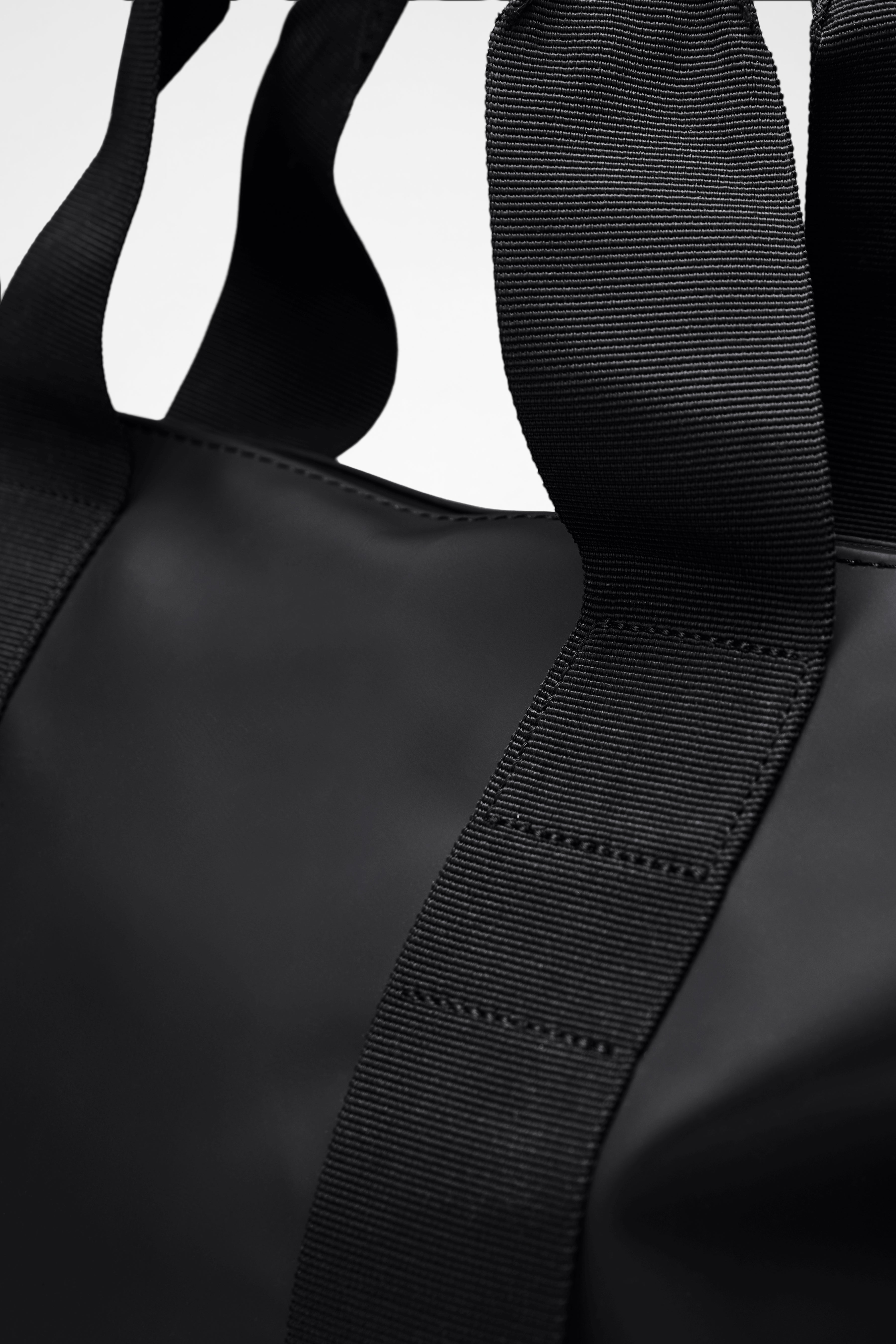 RAINS Tote Bag Mini Black 18.50L H36 x D13 x W46 cm Tote